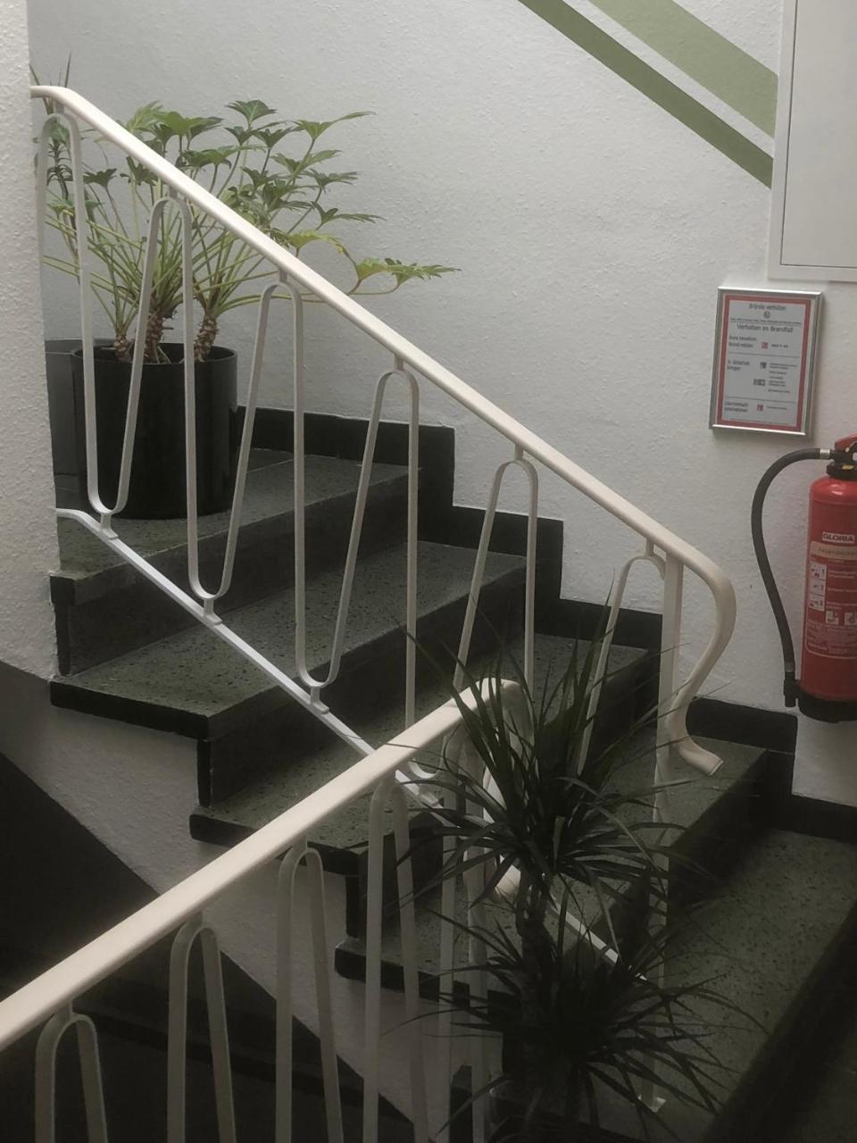 Hotel Sechzehn Leverkusen Esterno foto